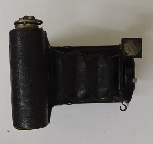 Vintage Kodak Vest Pocket Model B Folding Camera. Good Condition - Picture 2 of 7