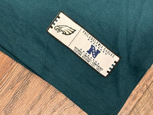 Philadelphia Eagles NFL Youth Boys Short Sleeve Green Short Sleeve Shirt - NWT - Picture 3 of 10