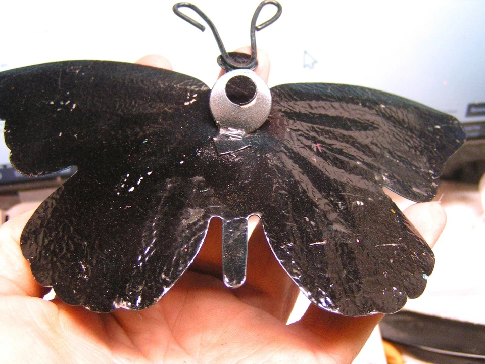 TWO metal art Butterflies with mounts to accent birdhouses, signs, Pink, Blue - Image 2 of 2