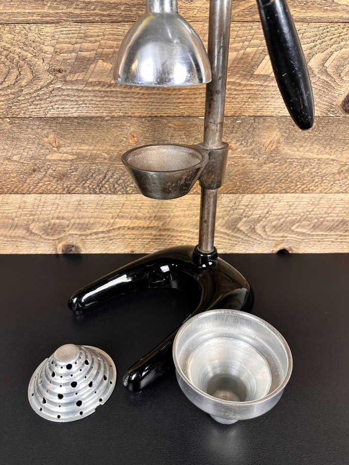 Vintage MidCentury Manual Juice Extractor, Commercial Juicer, Cast