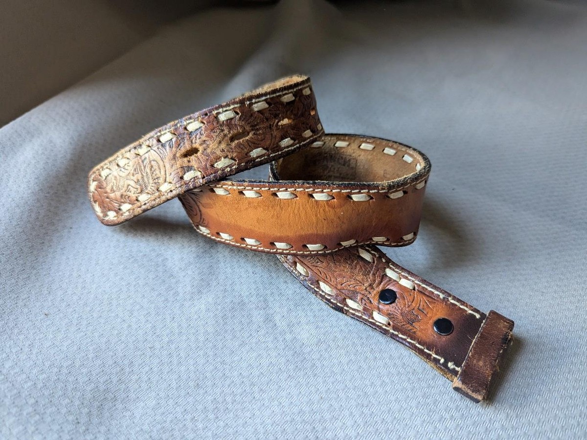 Leather tooled western belt with cowhide 2 Inch Hand-Tooled Artesanal Genuine Cowhide Leather Belt  main image 2