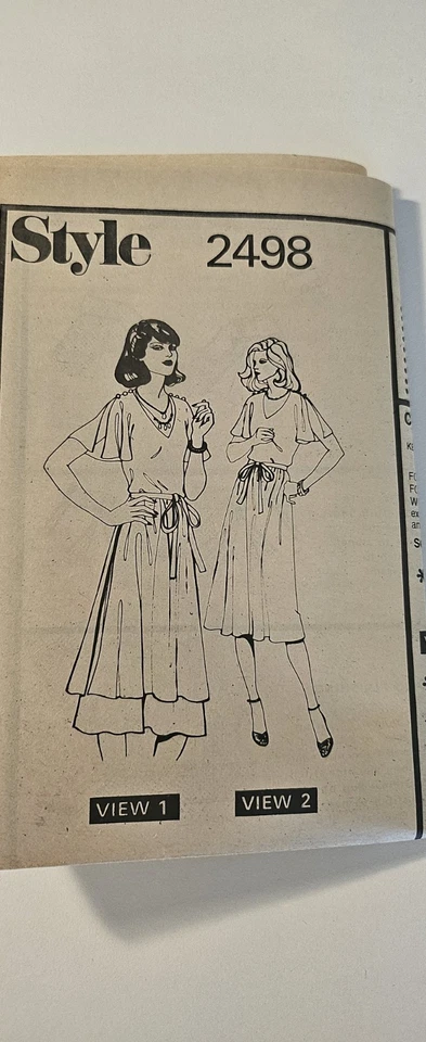 STYLE 2498 SEWING PATTERN SIZE 10  1970S VINTAGE PATTERN BEAUTIFUL DRESS 1978 - Image 4 of 4
