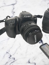 Minolta Maxxum 400SI 35mm SLR film camera with 35-80mm AF zoom lens