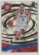 2016-17 Panini Revolution Rookies Fractal Dario Saric #140 Rookie RC 4g0