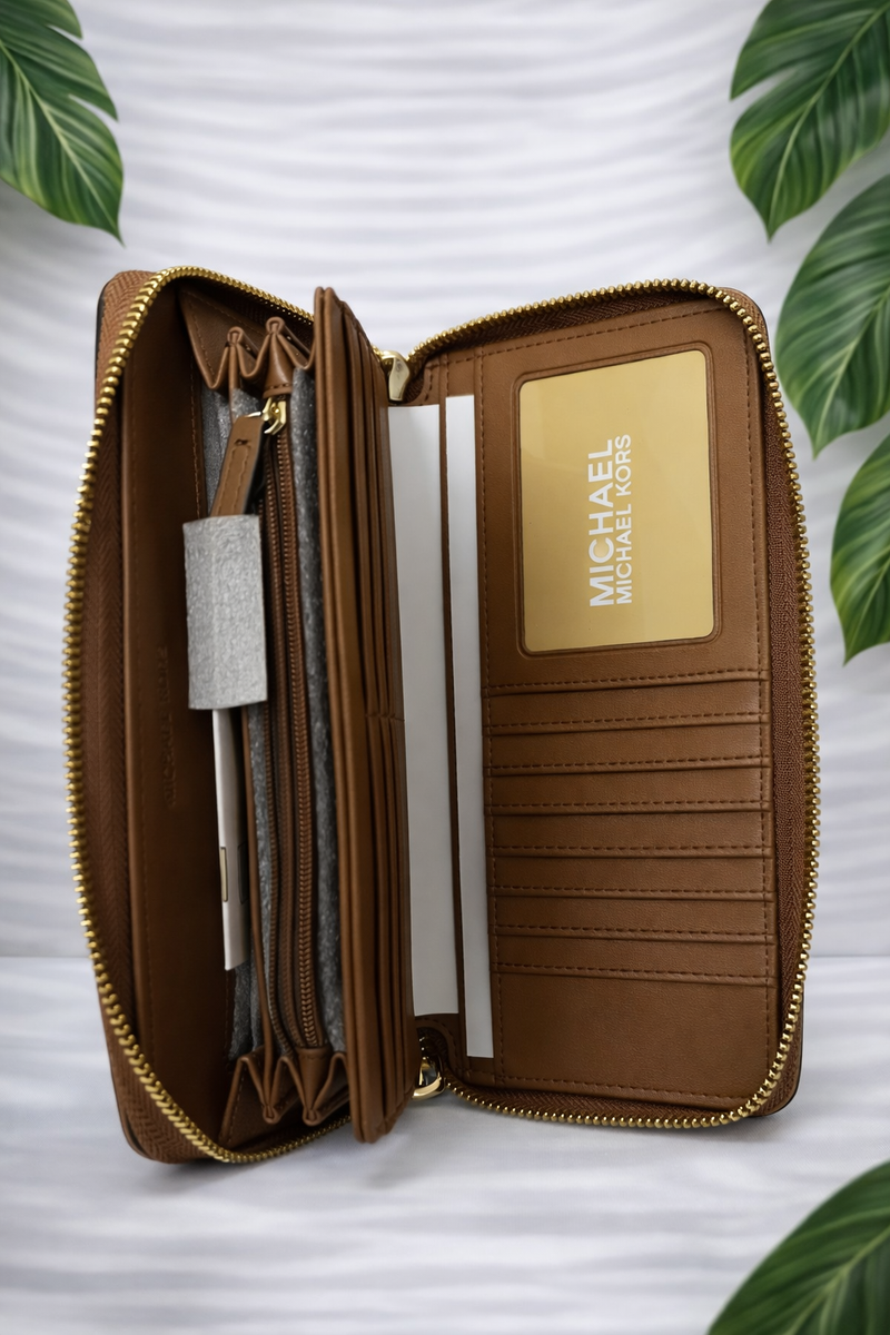 Michael Kors Large Jet Set CONTINENTAL Zip Around Travel Wallet