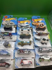 Hot wheels lot of 15