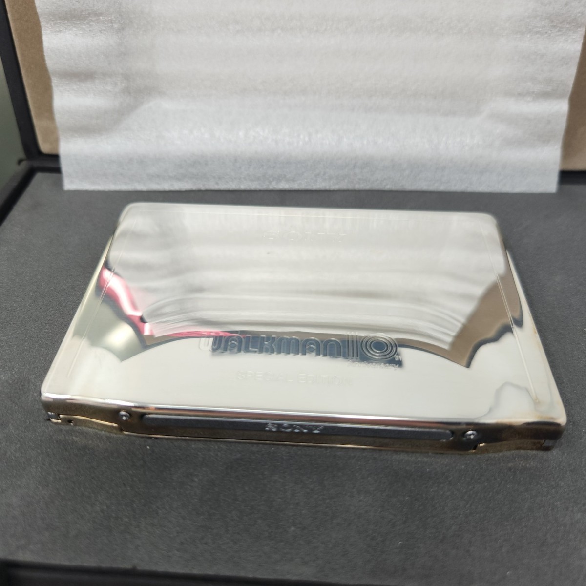 Very Rare Sony WM-701S 10th Anniversary LE Silver Plated 1989