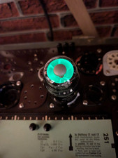 Rurka EFM 11 firmy Telefunken, Magiczne Oko, Wskaźnik powstrzymujący