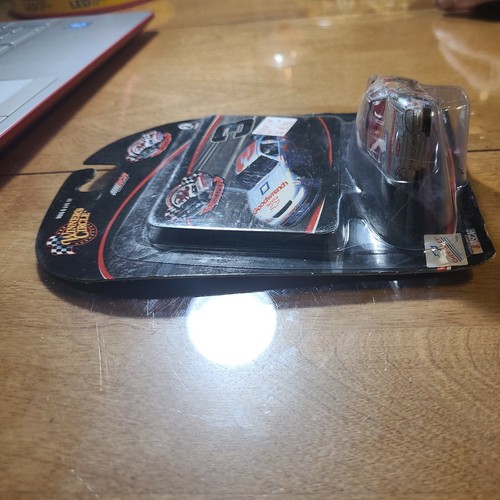 2005 Winners Circle 1/64 Dale Earnhardt #3 Goodwrench RCR Museum Series 2 Car - Picture 7 of 12