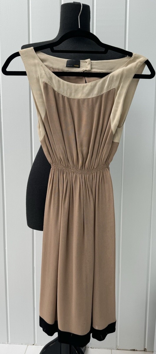 fendi beige dress Size IT 38 GORGEOUS How to Style a Rooted Basics Color:Dark Bright Blue refined choice for women’s