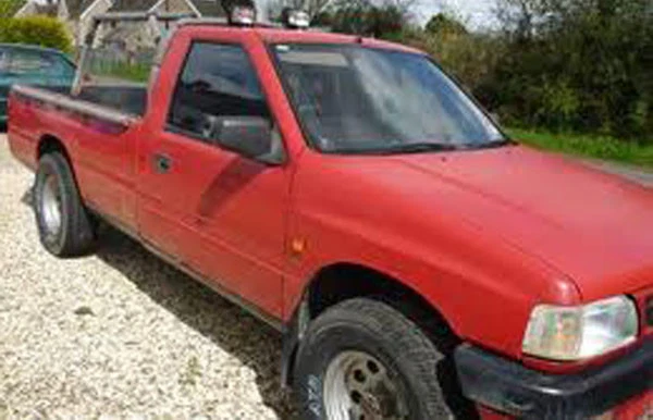 LÁMPARA LUZ INTERMITENTE MARCADOR LATERAL Fit ISUZU PICKUP TFR / RODEO 1991-1997 Foto 3 de 3