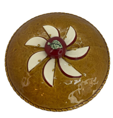Grandma s Ceramic Covered Apple Pie Plate Keeper with Lid 10  Apple Slices
