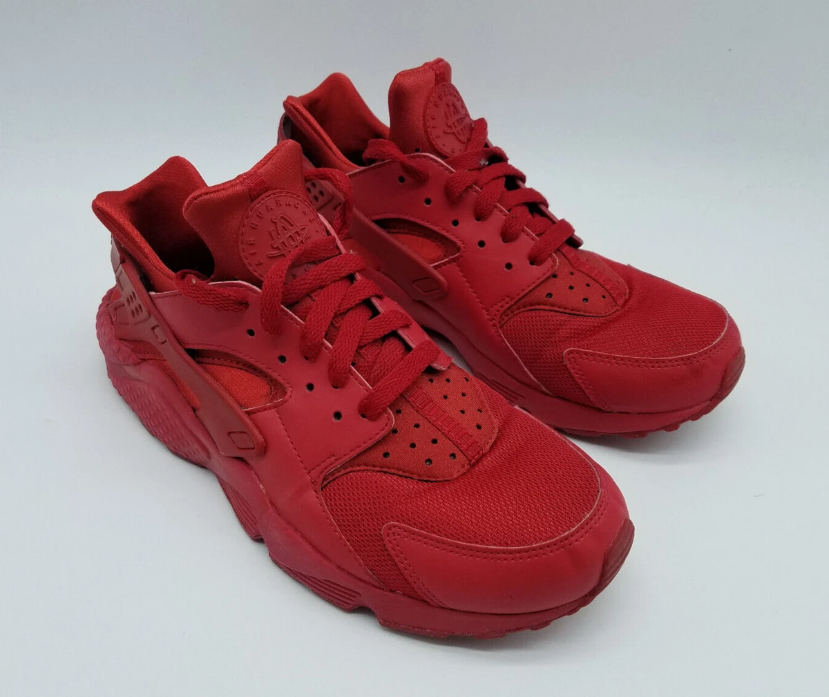Nike Air Huarache Run Men s Size 8.5 Running Shoes Triple Red eBay