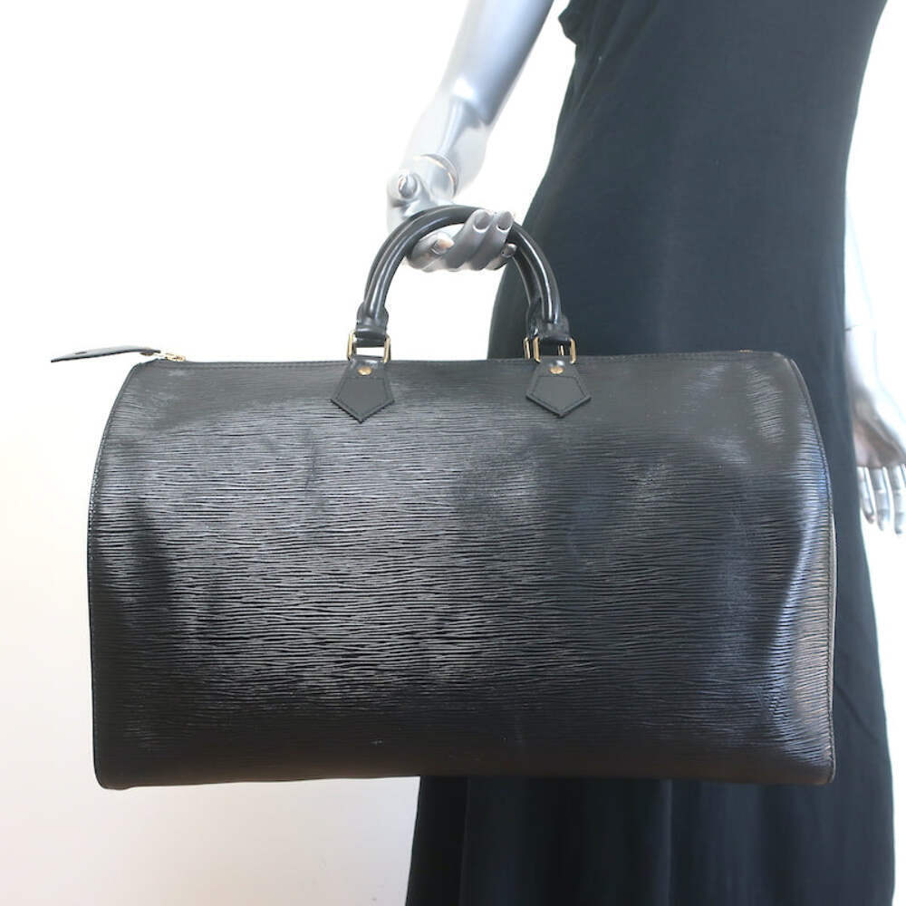 Louis Vuitton Speedy 40 Bag Black Epi Leather Extra Large Louis Vuitton Speedy 40 Bag Black Epi Leather Extra Large