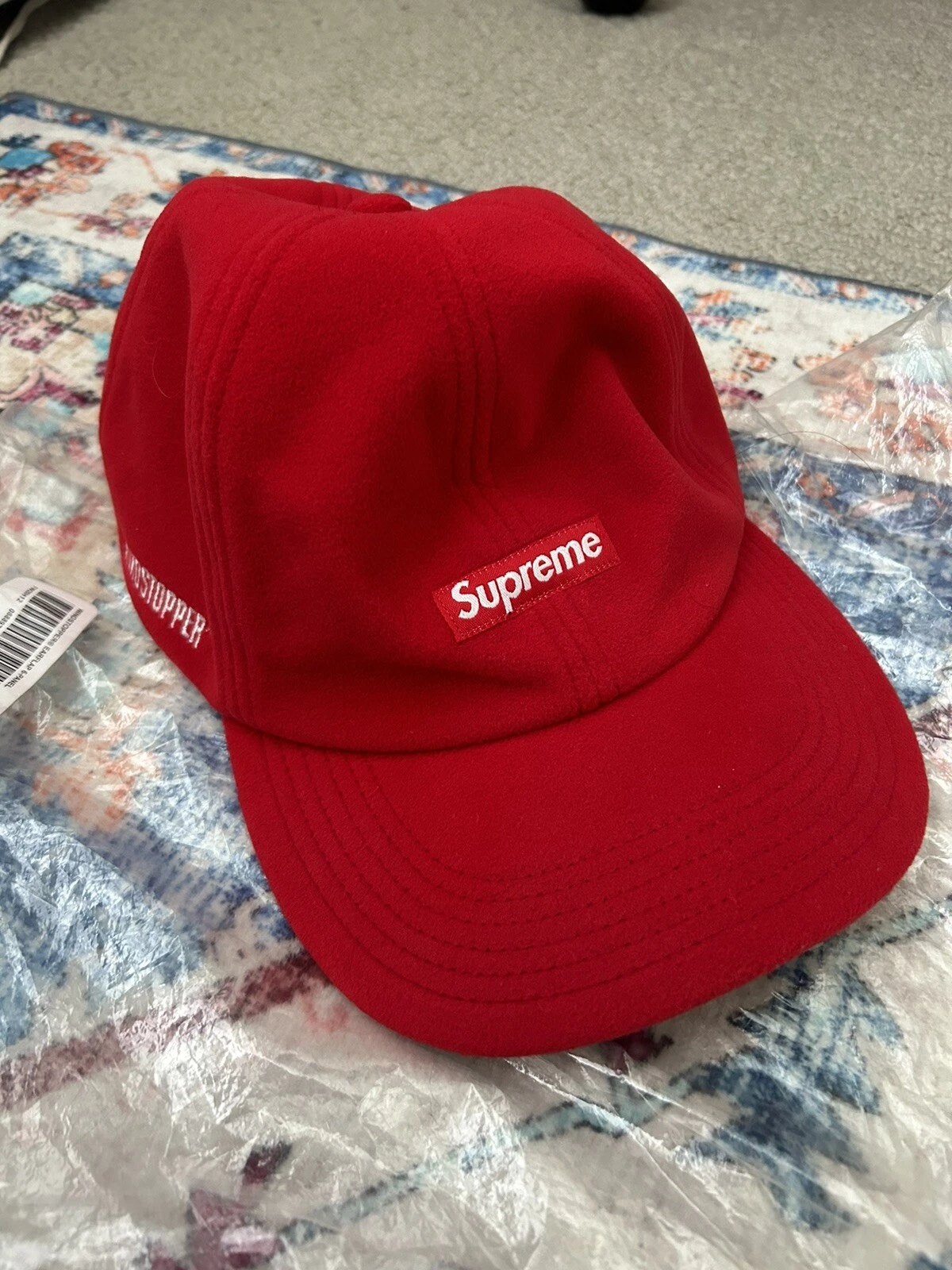 Trou de camp polaire logo boîte rouge suprême Goretex 
