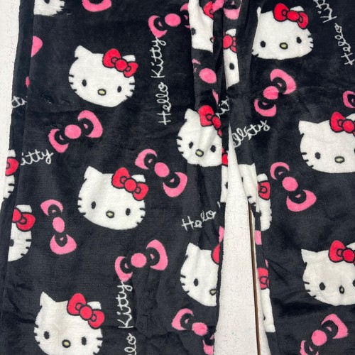 HNRM Black Hello Kitty Plush Pajama Pants Pockets Girls Youth SIze Small NEW - Picture 2 of 9