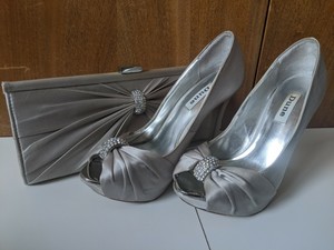 silver grey shoes uk
