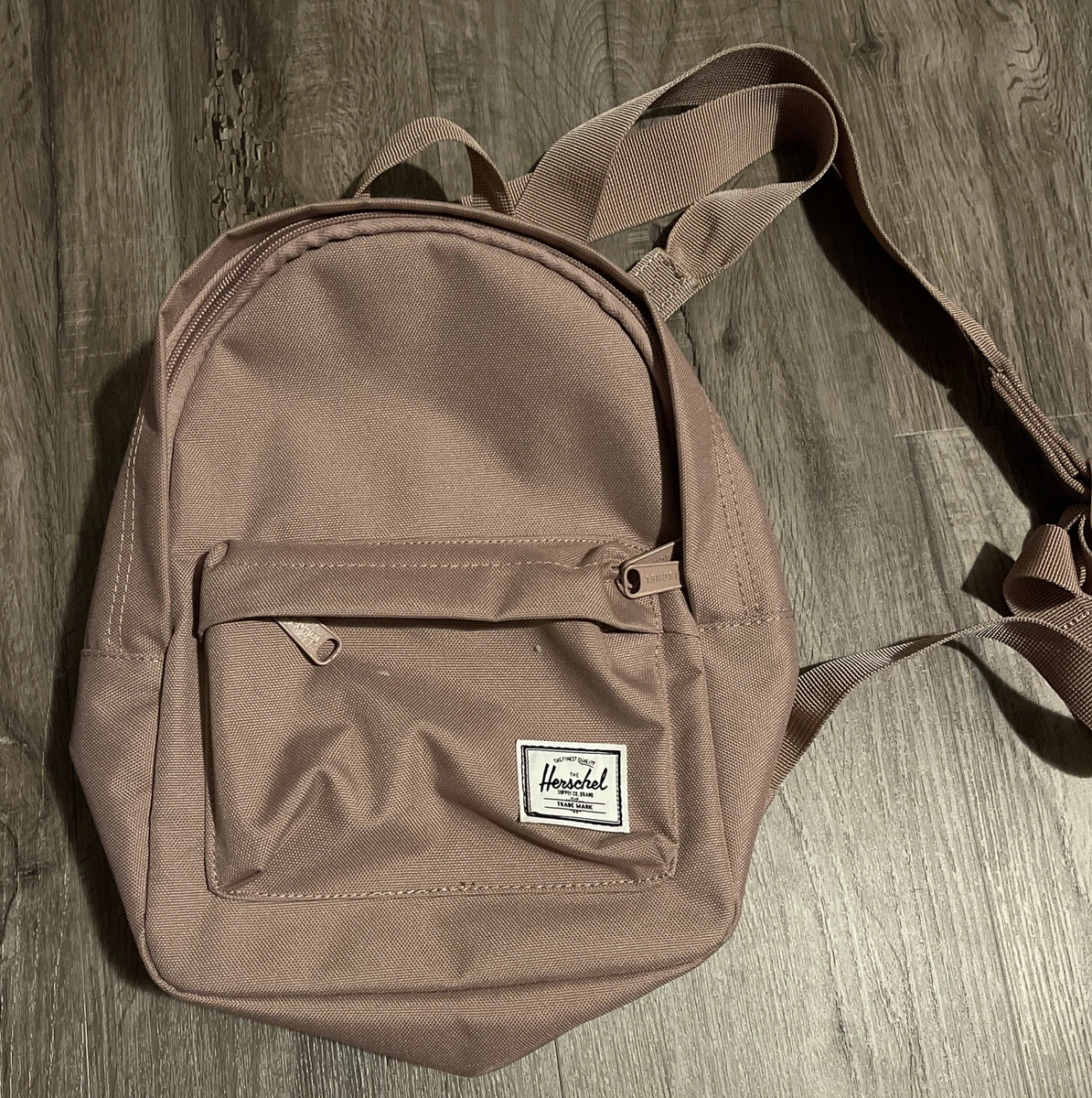 Herschel Supply Co. Classic XL Backpack - Ash Rose