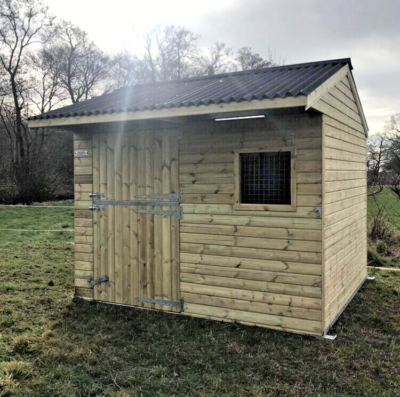 10ft x 10ft Wooden Stable Animal Horse Wooden Stable Timber 25mm Cladding  +SKIDS | eBay UK, image size:400x397