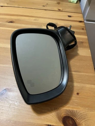 Pair of mirrors in like-new condition. Mazda CX5 2024