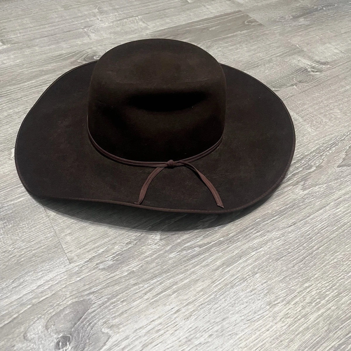 Chapeau de Cowboy Wrangler - Vestiaire Western