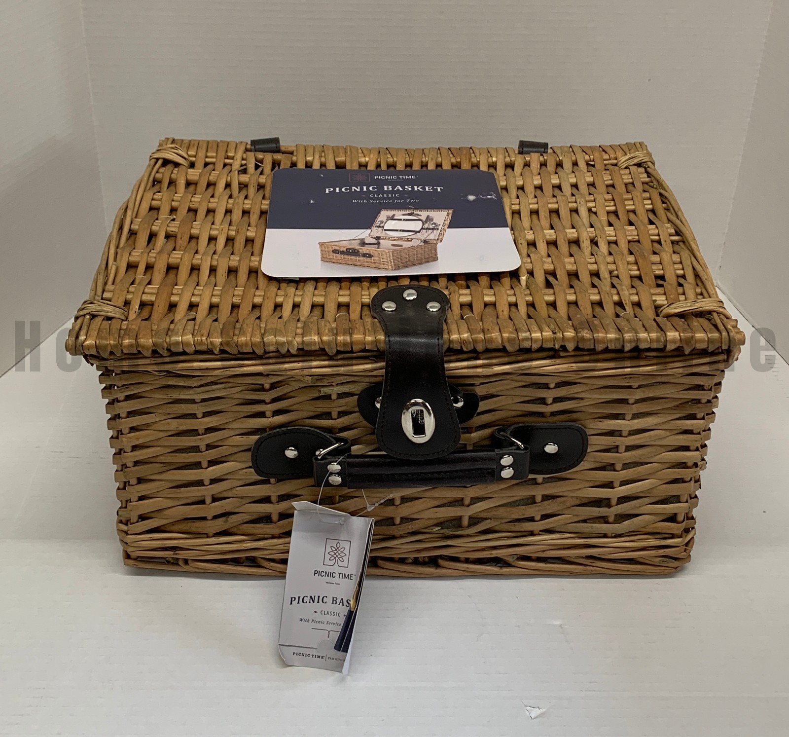 Picnic Time Classic Wicker Vintage Picnic Basket for Two 16" w #2001N