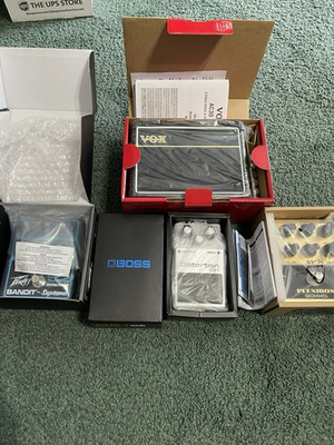 #ad #ad Peavey Boss And Vox Effects Pedal Lot $250.00
