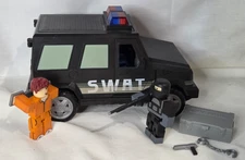 Roblox Jailbreak SWAT Unit Vehicle with 2 Figures Flashing Lights & Accessories