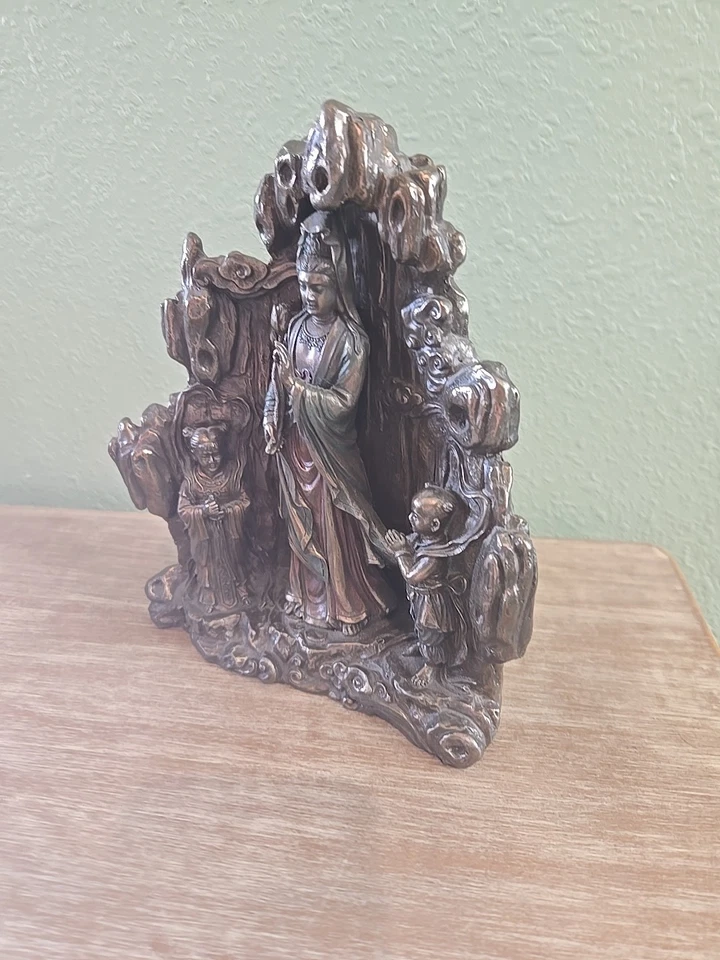 Unique Chinese Buddhism Qianlong Guanyin Kwan-yin Statue. Rare Find. - Image 2 of 4