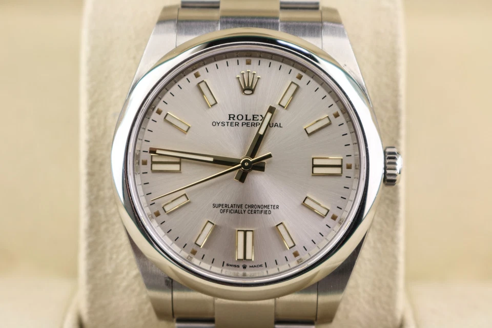 Rolex Oyster Perpetual 124300 2023 esfera plateada SS Oyster sin papeles 41 mm Foto 2 de 4