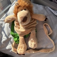Animal Planet Toddler Plush Lion Backpack with safety harness - Used