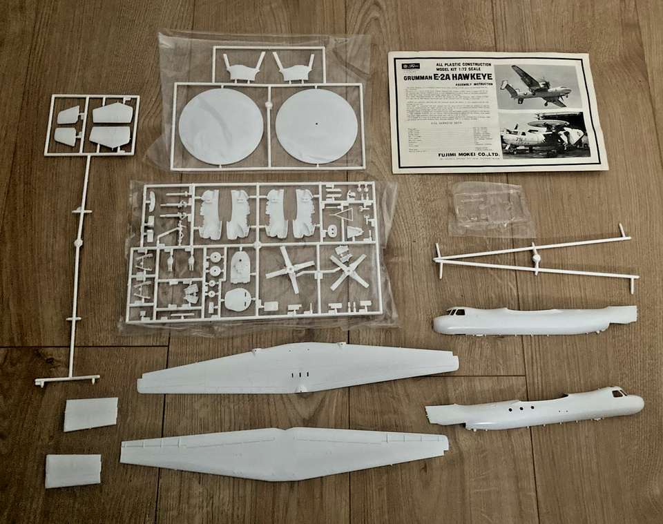 L289 Fujimi Model Kit - Grumman E-2A Hawkeye - 1/72 | eBay UK
