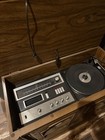Magnavox Vintage Stereo Console Record Player AM/FM Tuner Model 1609R051B R422 — photo 2