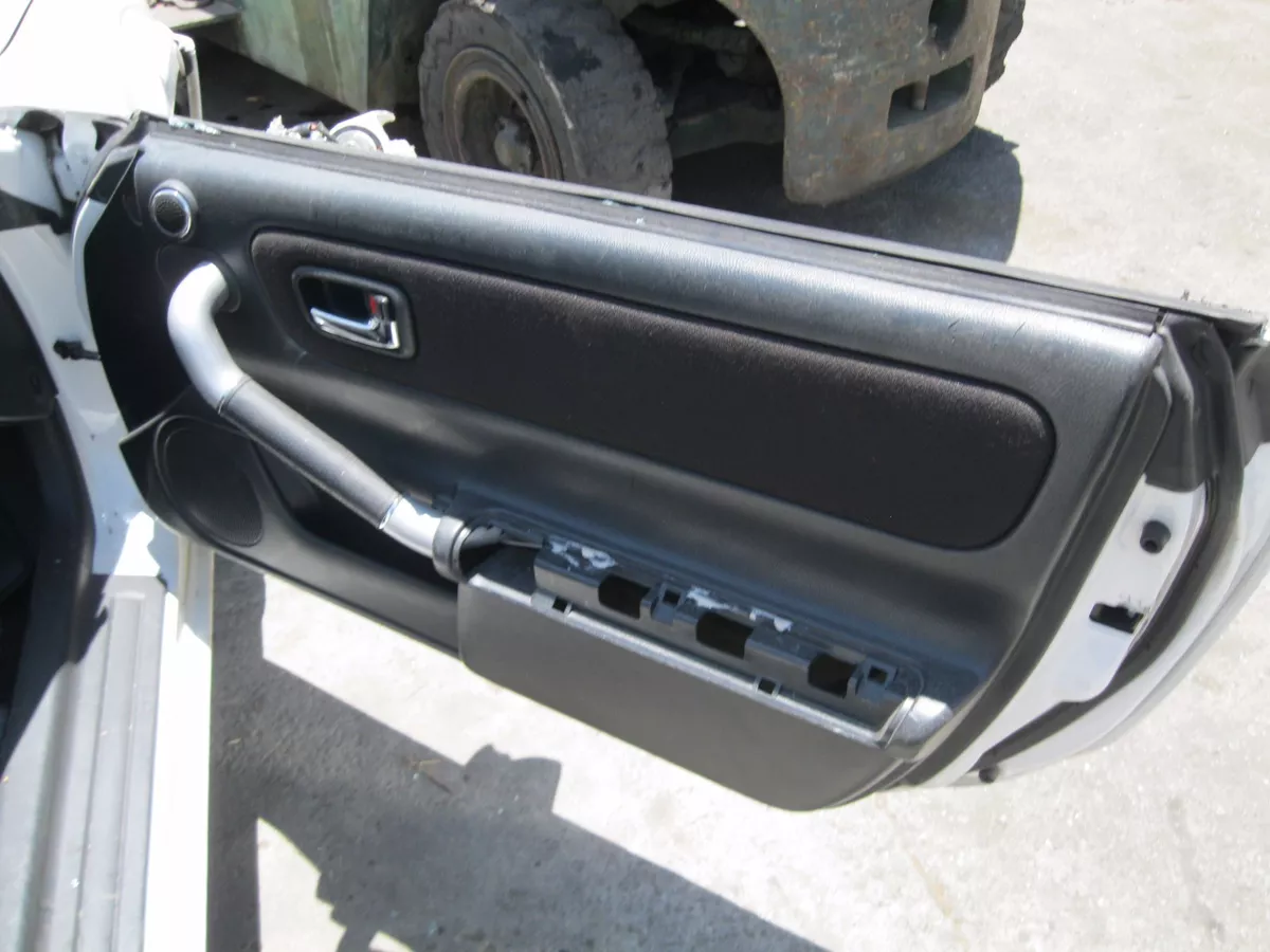 2000 01 02 03 TOYOTA MR2 RIGHT PASSENGERS SIDE DOOR PANEL OEM eBay