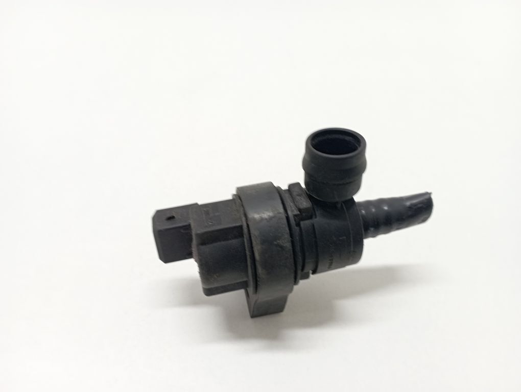 BMW 6 E63 2004 Vacuum Breather Valve 7507664 B8 for sale online | eBay