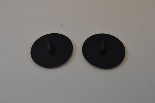 Porsche Boxster 986 Pair of sticky fasteners for Carpet Mats - Picture 2 of 2
