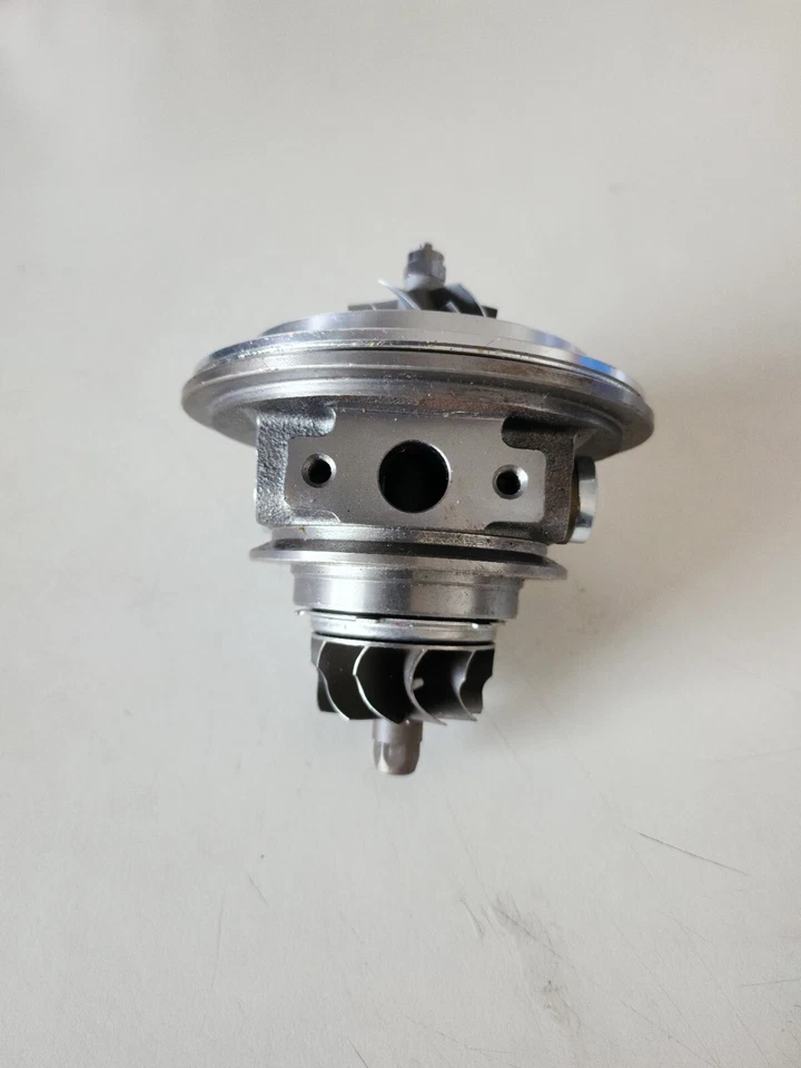 Cartucho turbocompresor CHRA Core Audi A4 2.0 TFSI (2005-2008) 53039880106 Foto 3 de 4