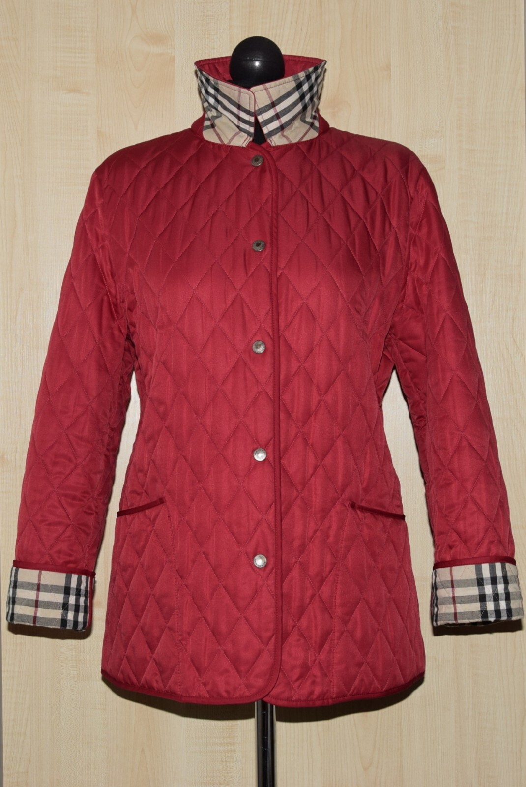 AUTH WOMEN'S BURBERRY JACKET DIAMOND QUILTED COAT M P2P 21.3" NOVACHECK