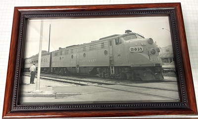 FRAMED VINTAGE FLORIDA EAST COAST RAILWAY E-9A LOCOMOTIVE #1035 PHOTO,  FEC