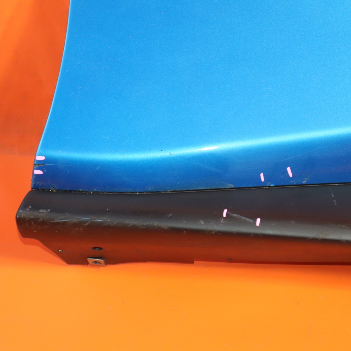 FERRARI 488 GTB ROCKER MOLDING RIGHT PASSENGER 2016 2017 2018 2019 086612000 OEM
