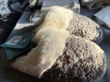 Women  s Cozy Sherpa Slippers w/ Faux Fur Lining   Gray   Size US 5-6   NEW