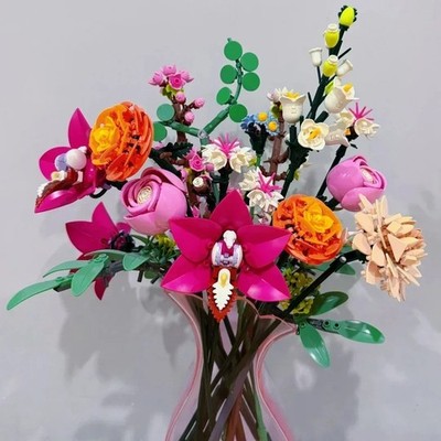 749 Stck. Hübsches Rosa Blumenstrauß Bausteine Set - Zum Selbermachen Wohndeko Geschenk, UK