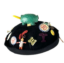 VTG 1950s Child's Felt Jughead Beanie Pin Buttons Kellogg's Cracker Jack Charms