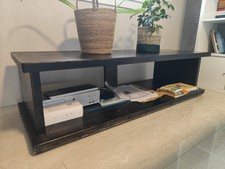 Tavolo massello H42 x 155 cm x TV o panca. Moderno e classico al tempo stesso.