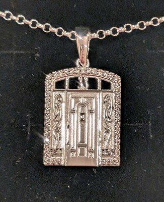 Disneyland Club 33 Door Necklace | eBay