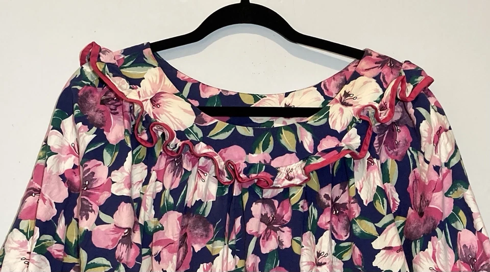 Vintage Tori Richard Hawaiian Floral Midi Maxi Dress Ruffles MuuMuu Size M - Image 4 of 4