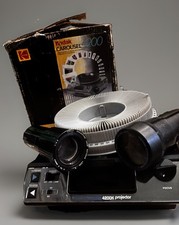 Kodak Carousel 4200K Slide Projector Package w/ Ektanar Lens, Extra Lens Tray