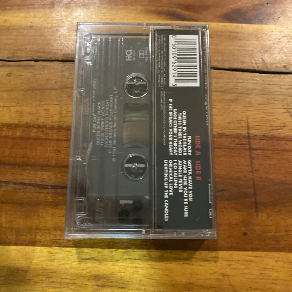 STEVIE WONDER - Jungle Fever/ Soundtrack - 1991 Cassette Tape  - Image 2 of 4