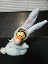 Fisher Price-Mattel 2002 Disney's Tigger in Bunny Suite Easter Basket Hugger Toy