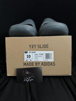 YEEZY SLIDE YZY グレー スライドサンダル 箱付き YEEZY SLIDE YZY グレー スライドサンダル 箱付き BUY Adidas